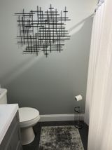 1736045012904_original.jpg